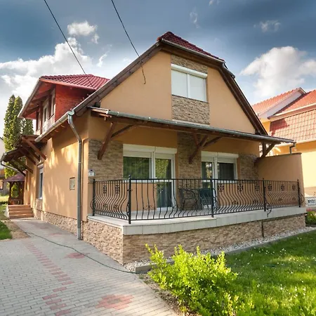 Appartamento Park Apartman Zalakaros
